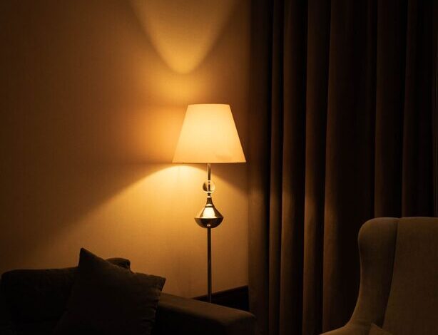 Simple Tips for Creating a Cozy and Inviting Home Atmosphere